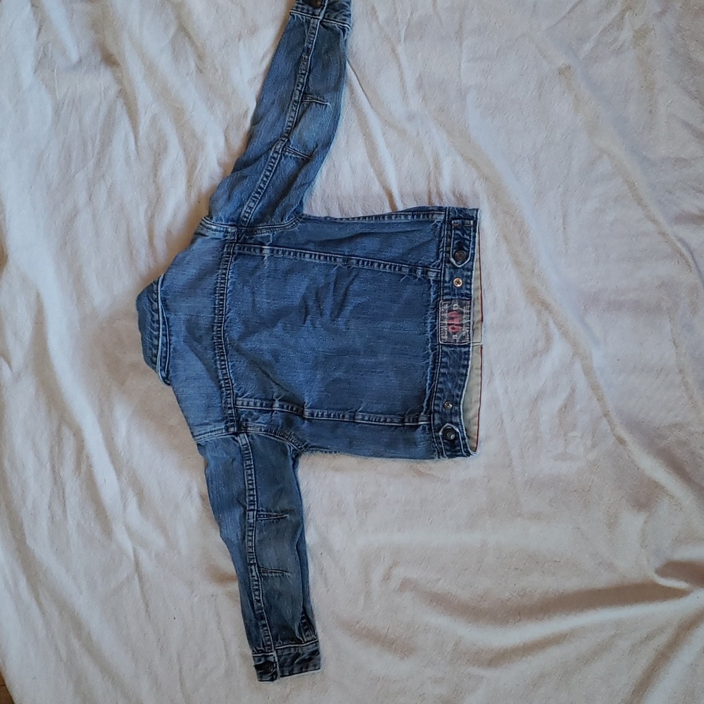 Gap jean jacket - Picture 2 of 5